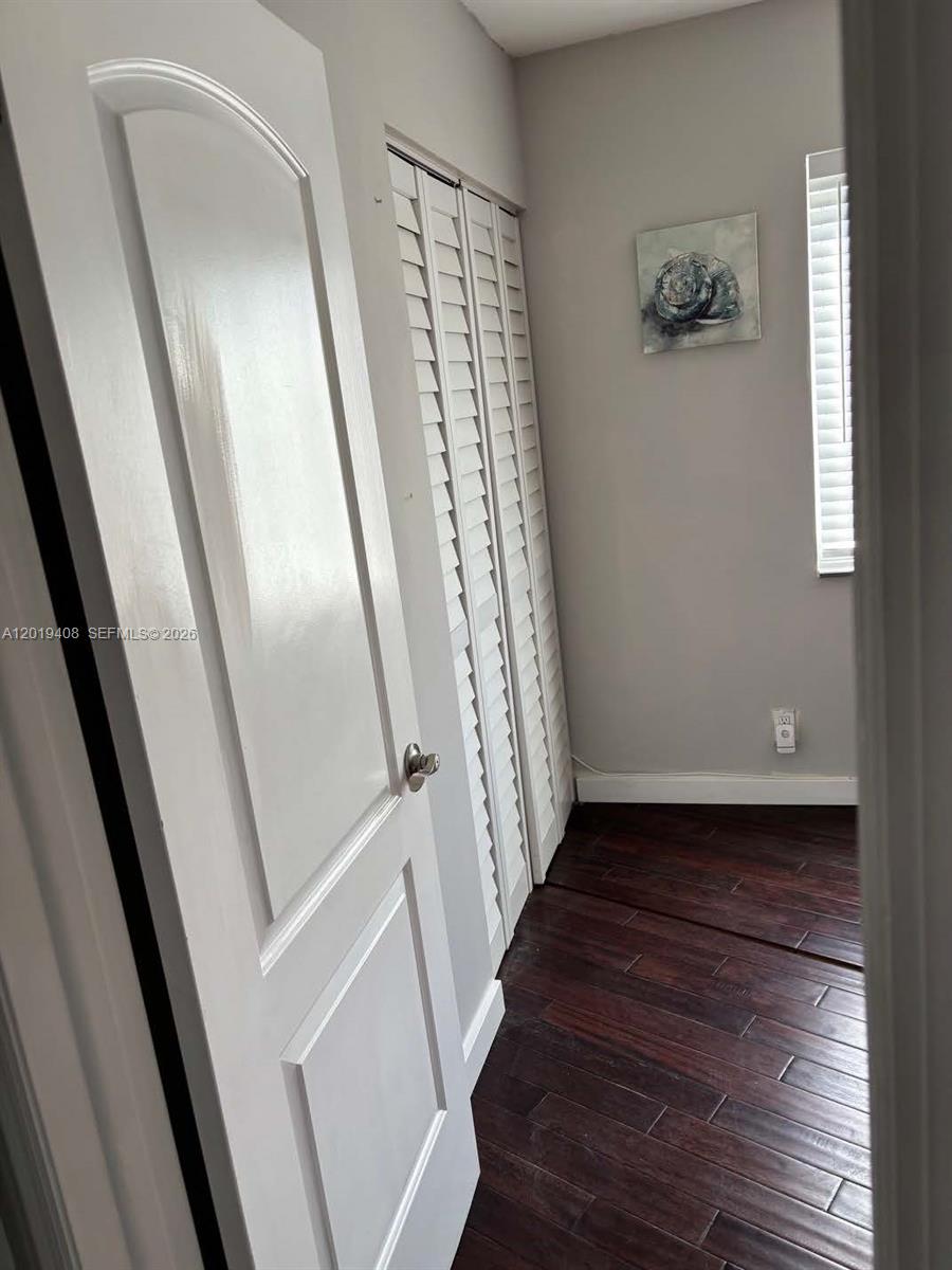 NAUTICAL TOWERS CONDO - Residential