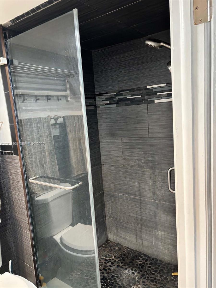 NAUTICAL TOWERS CONDO - Residential