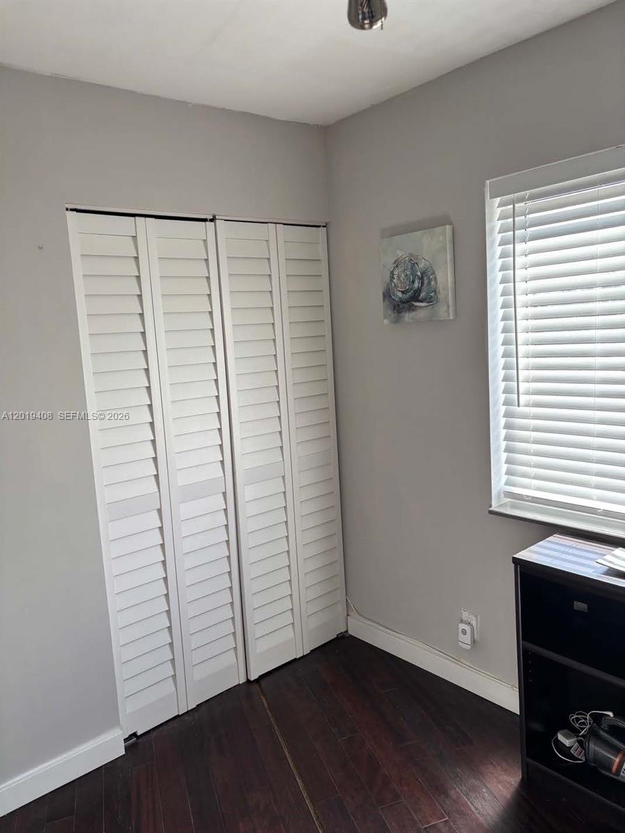 NAUTICAL TOWERS CONDO - Residential