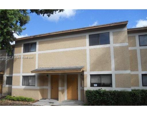 PALMS OF PEMBROKE CONDO - Residential Lease