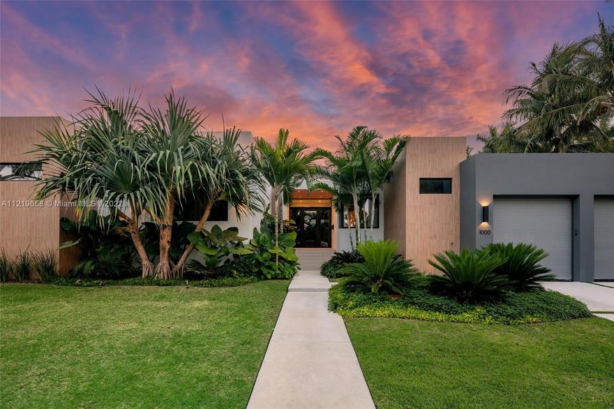 Completed in 2021, this brand new construction home spares no expense featuring 6 BD/4.5 BA with 4,210 interior sqft on an oversized 11,000 sqft lot located in the prestigious gated community of Belle Meade. This one of a kind home features the following: 10.5' ceilings, optimal floor plan with open kitchen/family room with separate living/dining room which are open to the covered lanai and pool deck showcasing an outdoor oasis custom made summer kitchen, separate "kids wing" with 2 BD & playroom, expansive chef's kitchen with custom Italian cabinetry, huge island with built-in breakfast table, full Subzero/Wolf appliance package, a whole house generator that will power the house for 2 weeks, backyard area with artificial turf and outdoor shower, and professional landscaped with lighting.