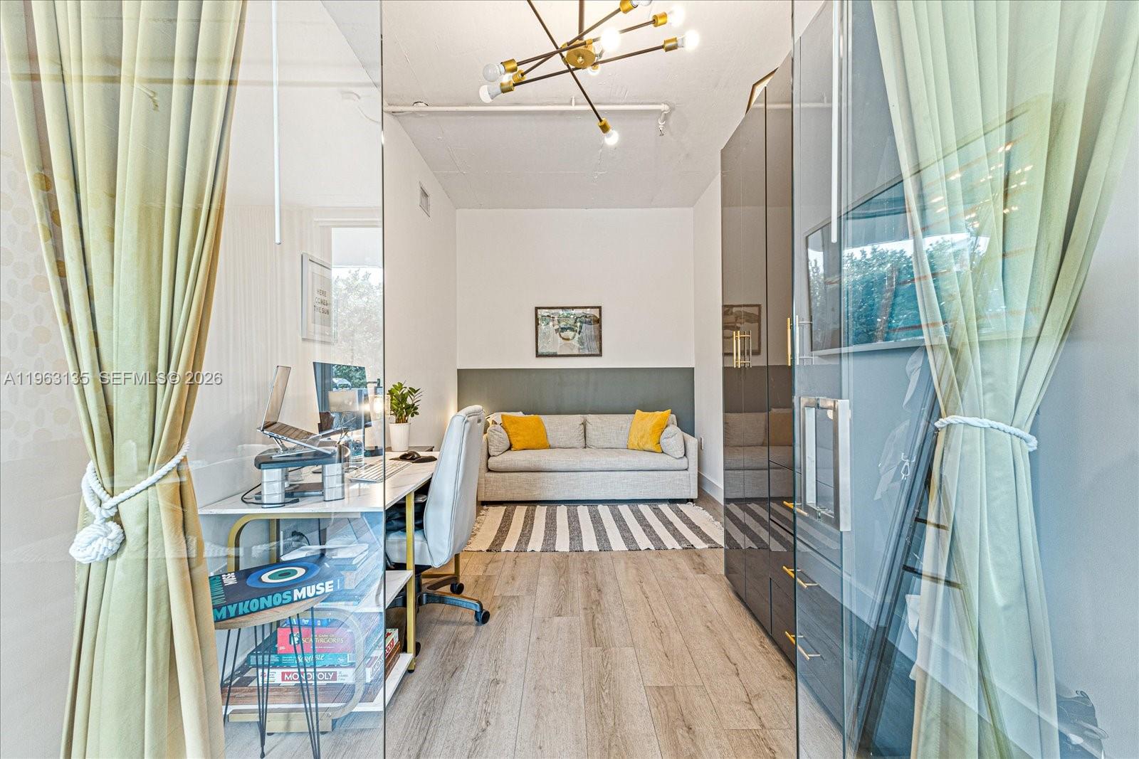 THE MONTCLAIR CONDO - Residential