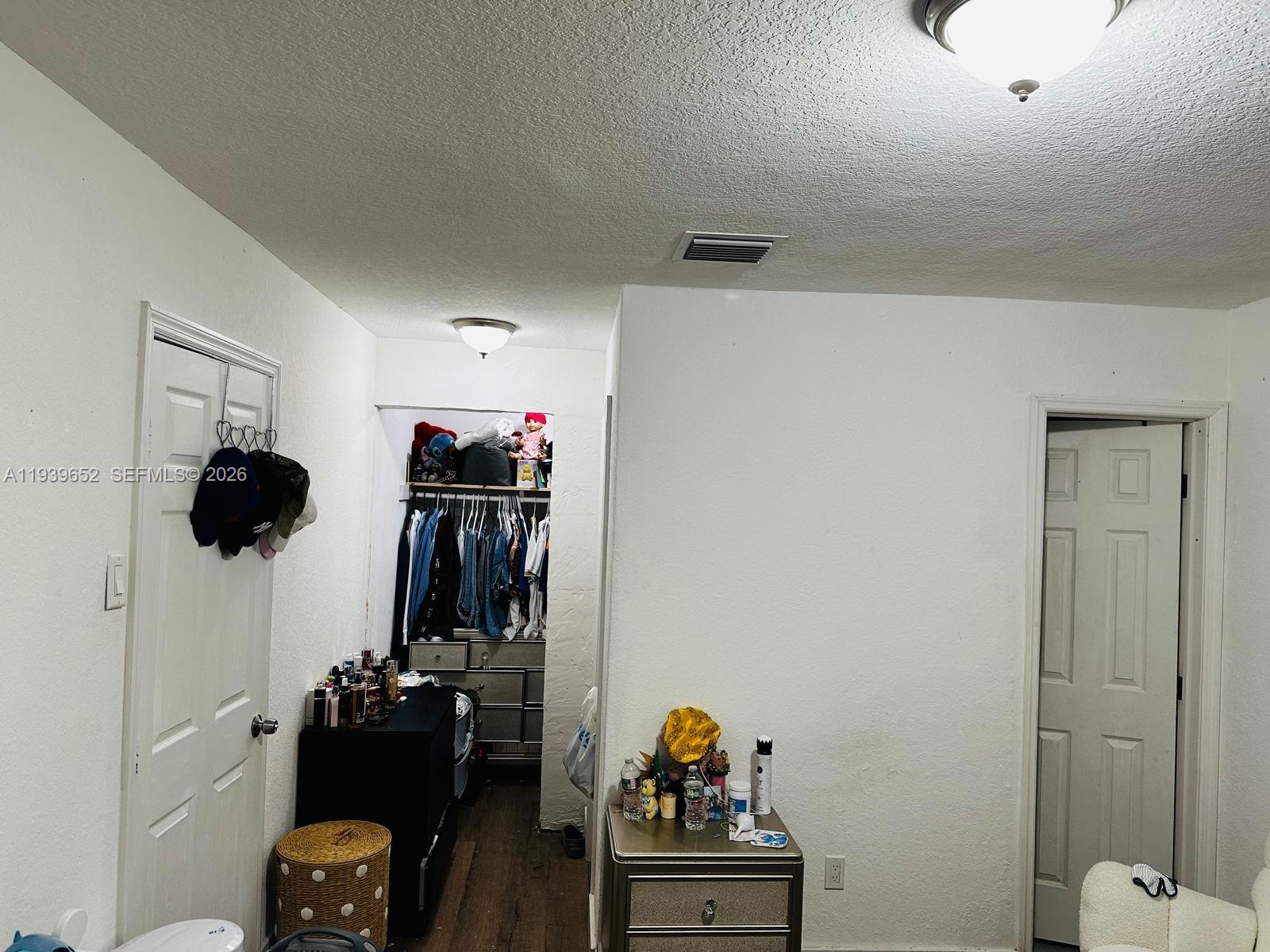 BEL-AIRE HOMES 1ST ADDN - Residential