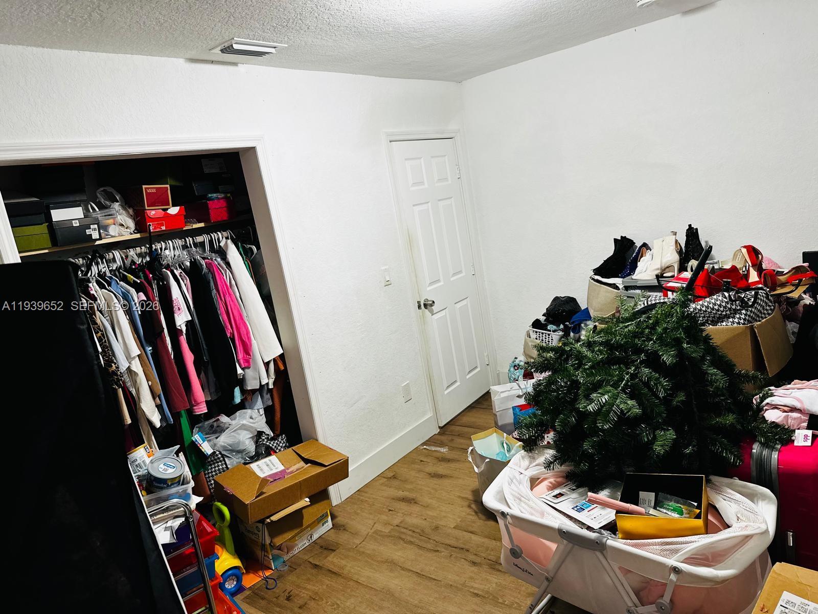 BEL-AIRE HOMES 1ST ADDN - Residential