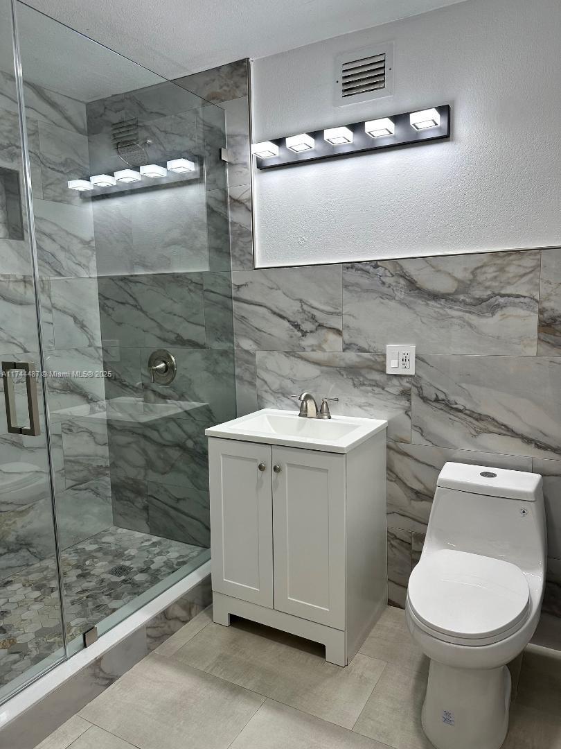 Rental Property at 7205 W 3rd Ave 1, Hialeah, Miami-Dade County, Florida - Bathrooms: 1  - $1,600 MO.