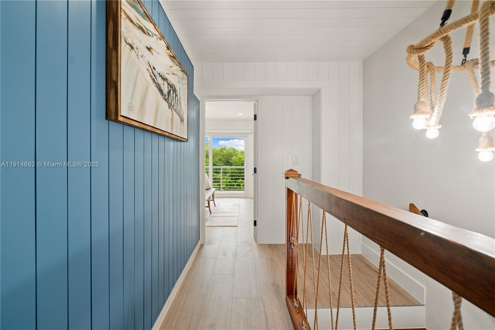 PORT LARGO - Residential Income