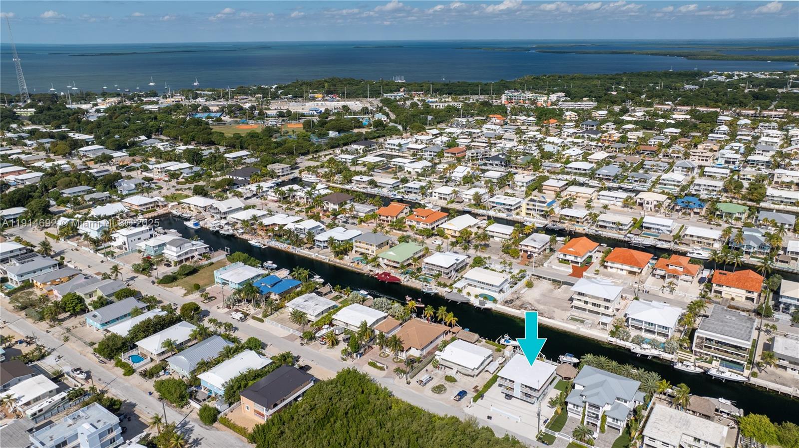 PORT LARGO - Residential Income