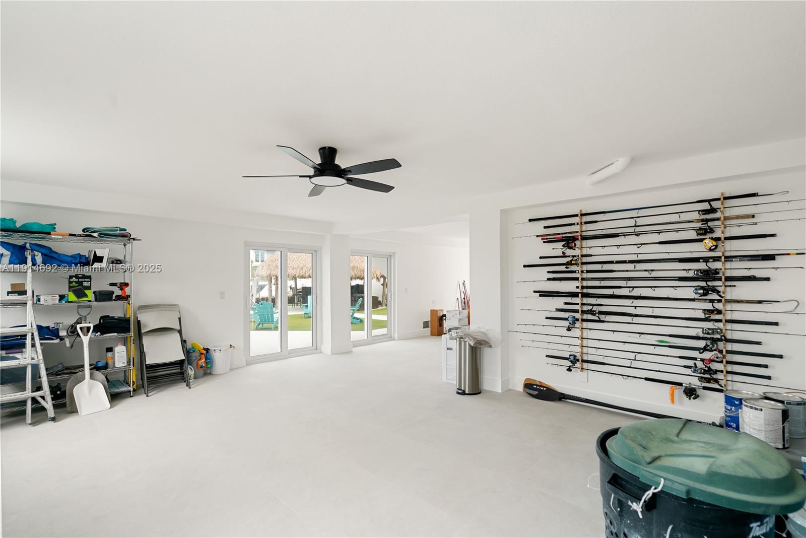 PORT LARGO - Residential Income