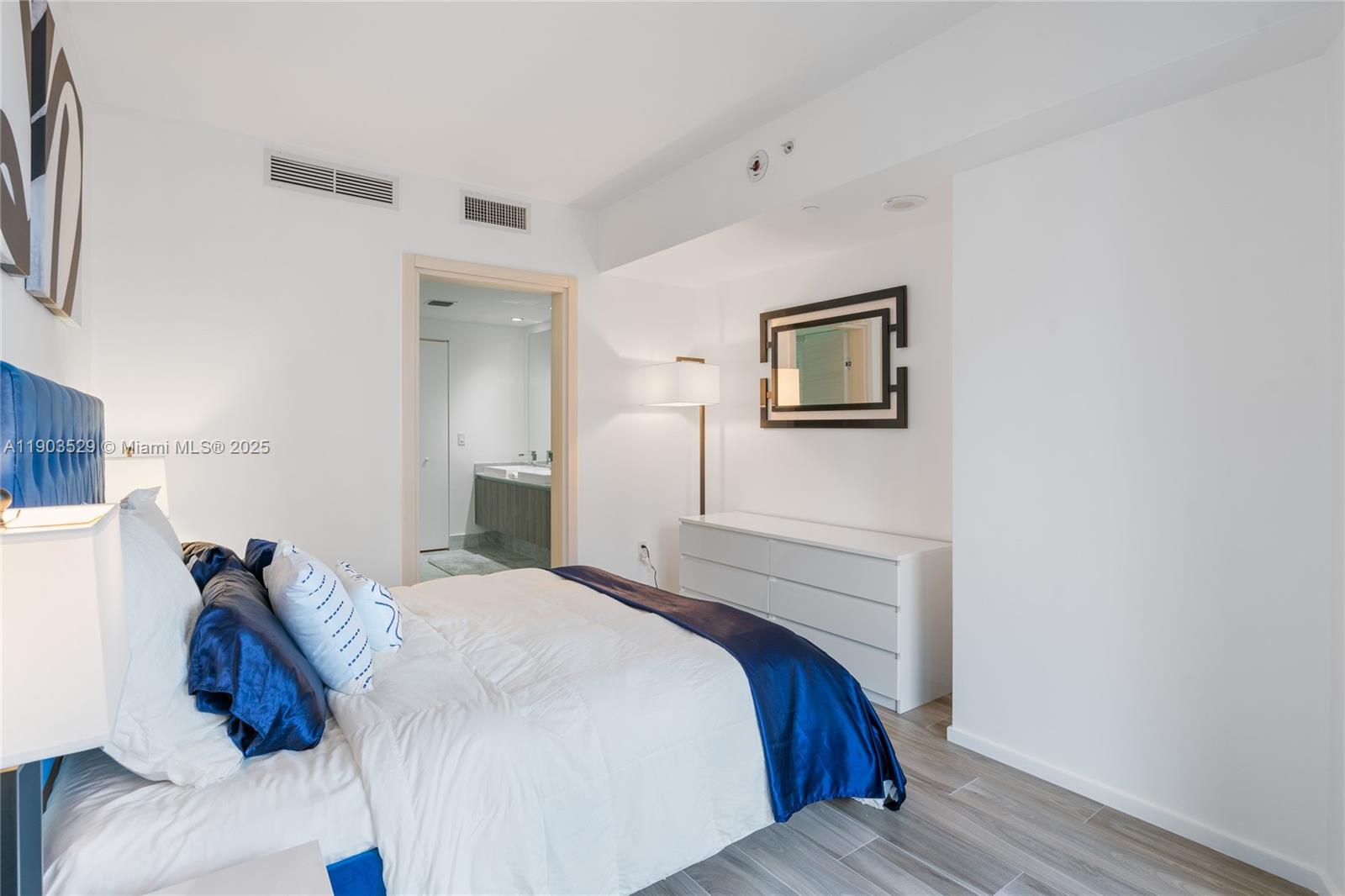 SLS Lux - Residential Lease