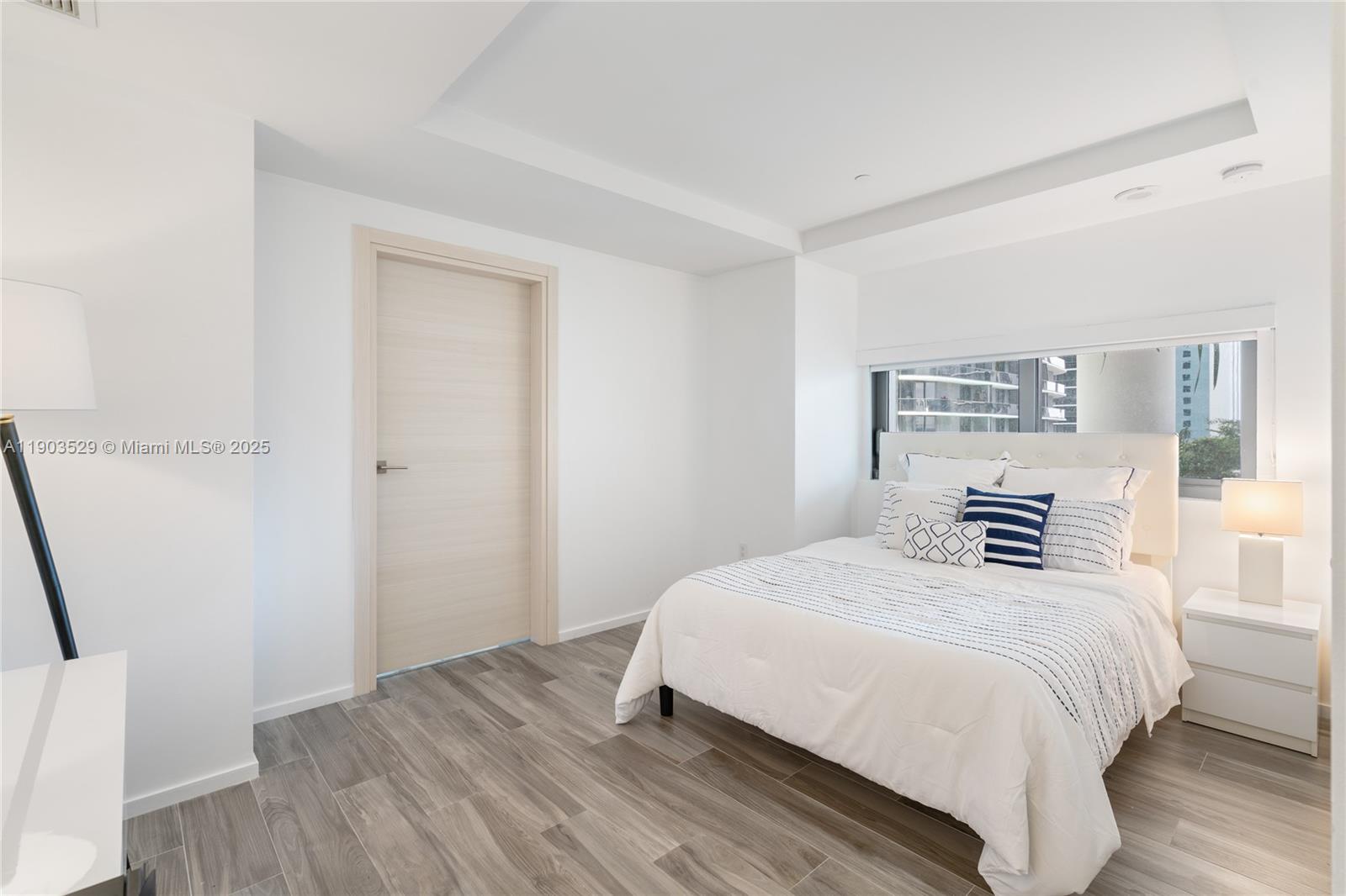 SLS Lux - Residential Lease