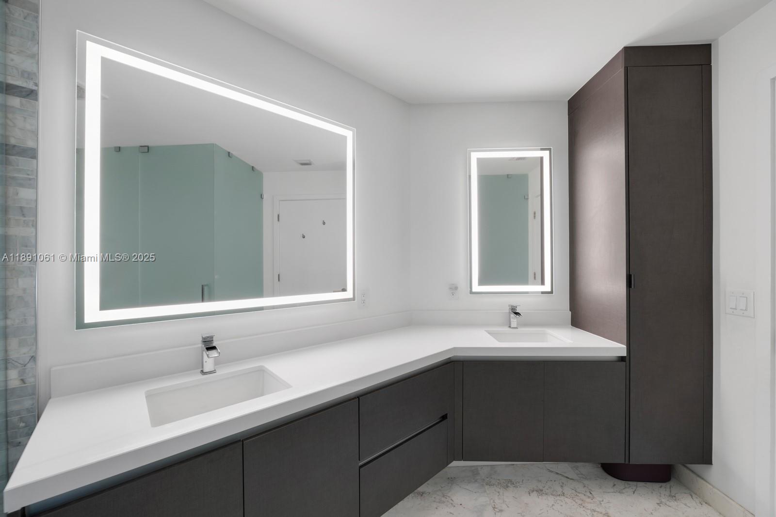 PARAMOUNT MIAMI WORLDCENT - Residential