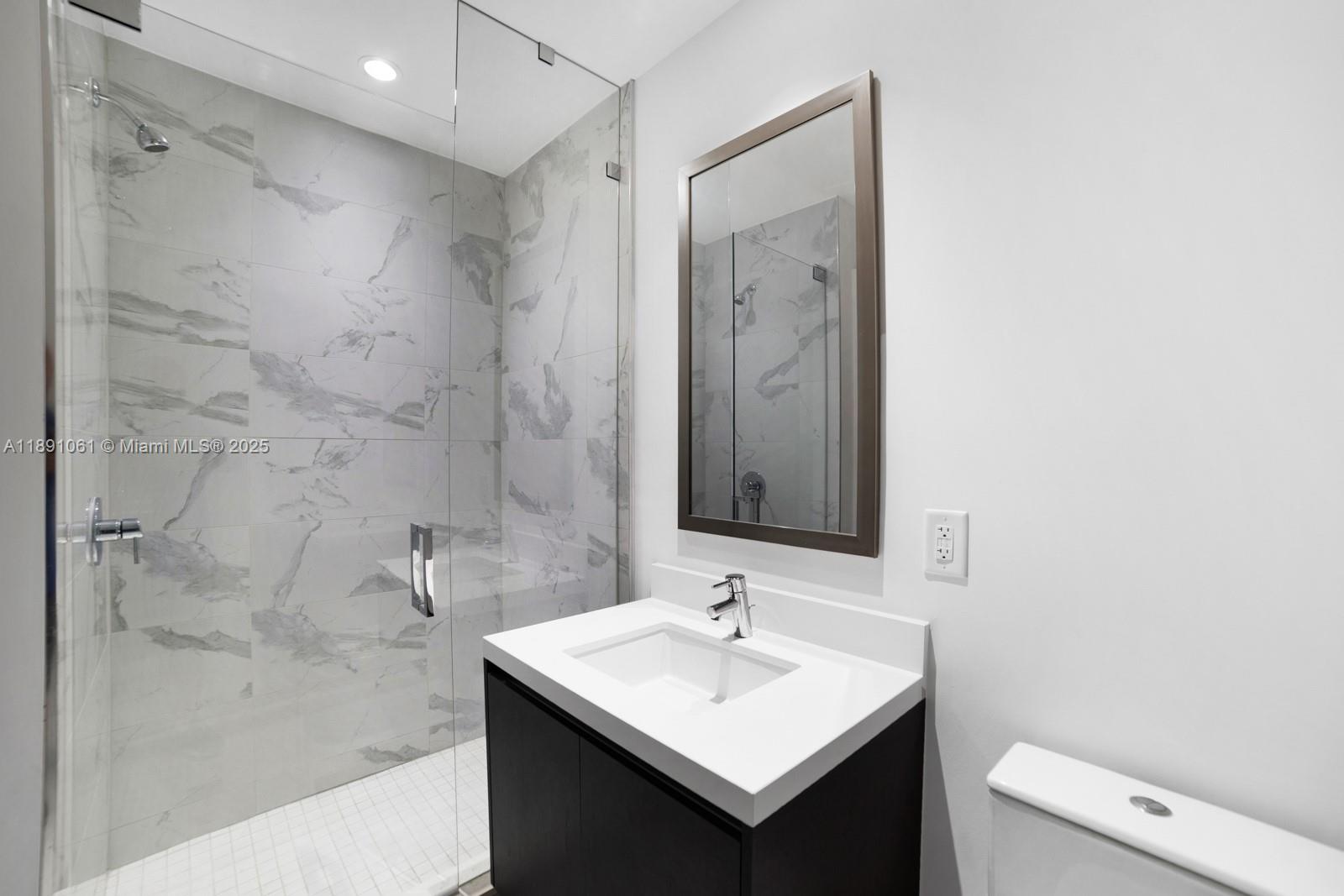PARAMOUNT MIAMI WORLDCENT - Residential