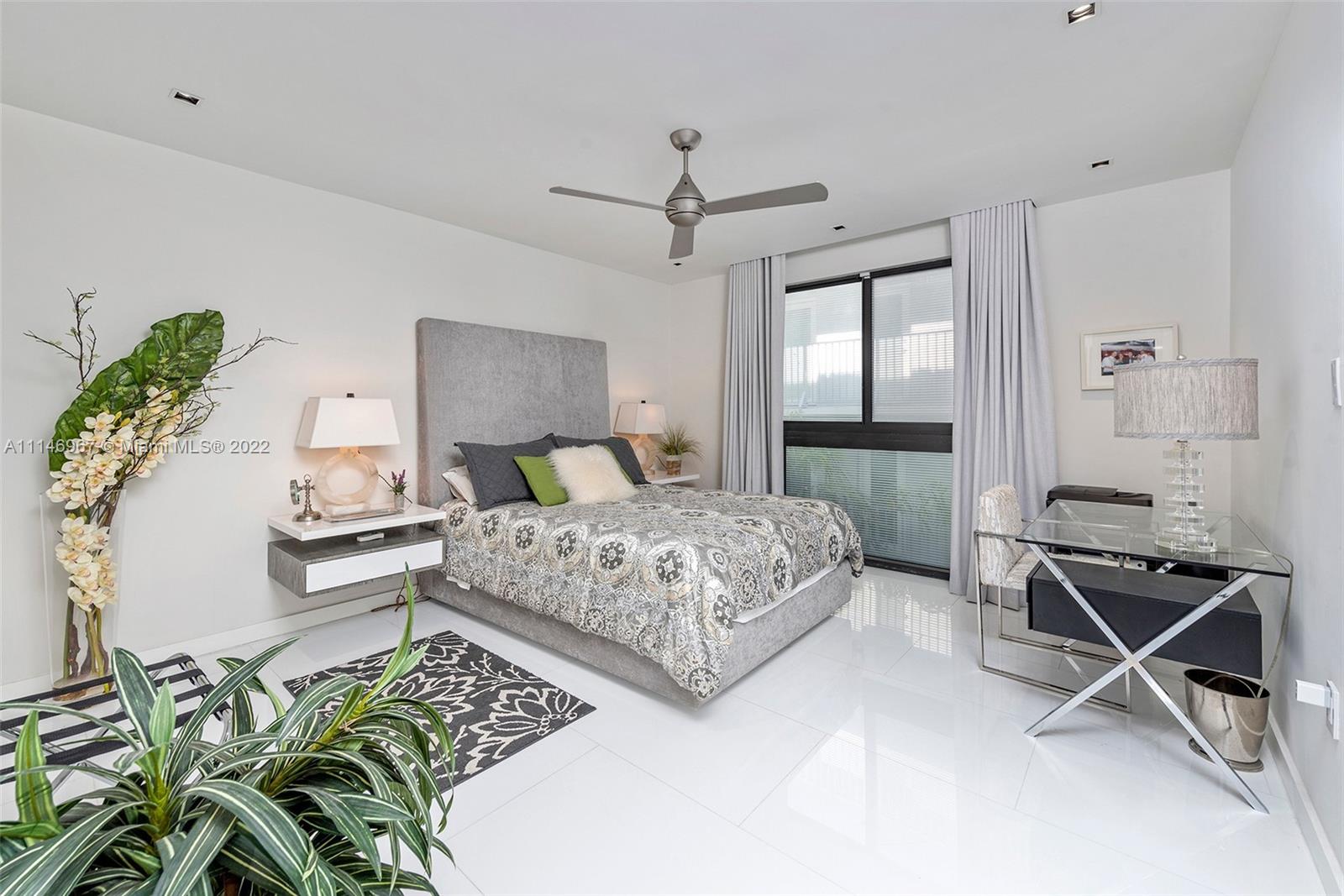 350 MERIDIAN CONDO - Residential