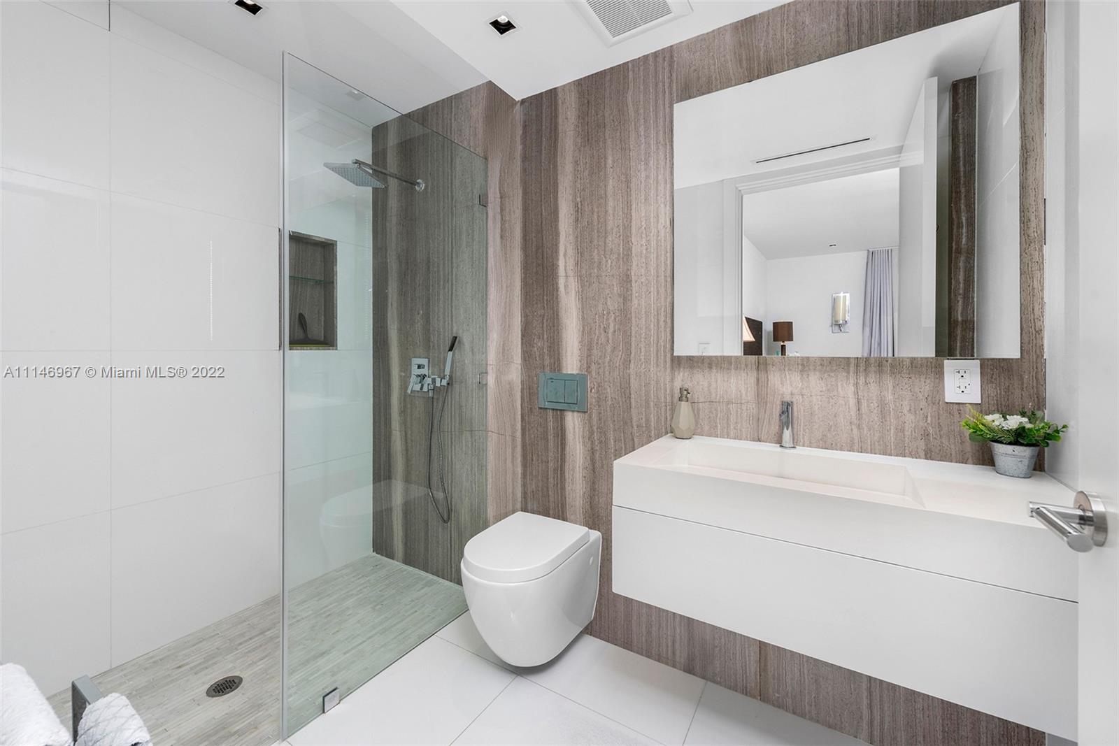 350 MERIDIAN CONDO - Residential