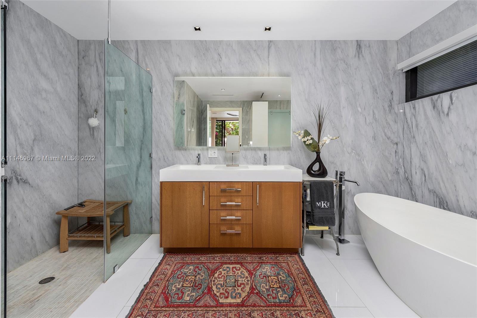 350 MERIDIAN CONDO - Residential