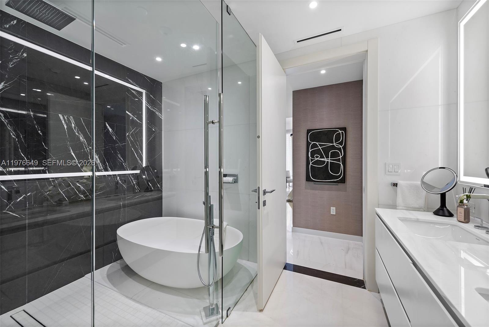 Aston Martin Residences - Residential