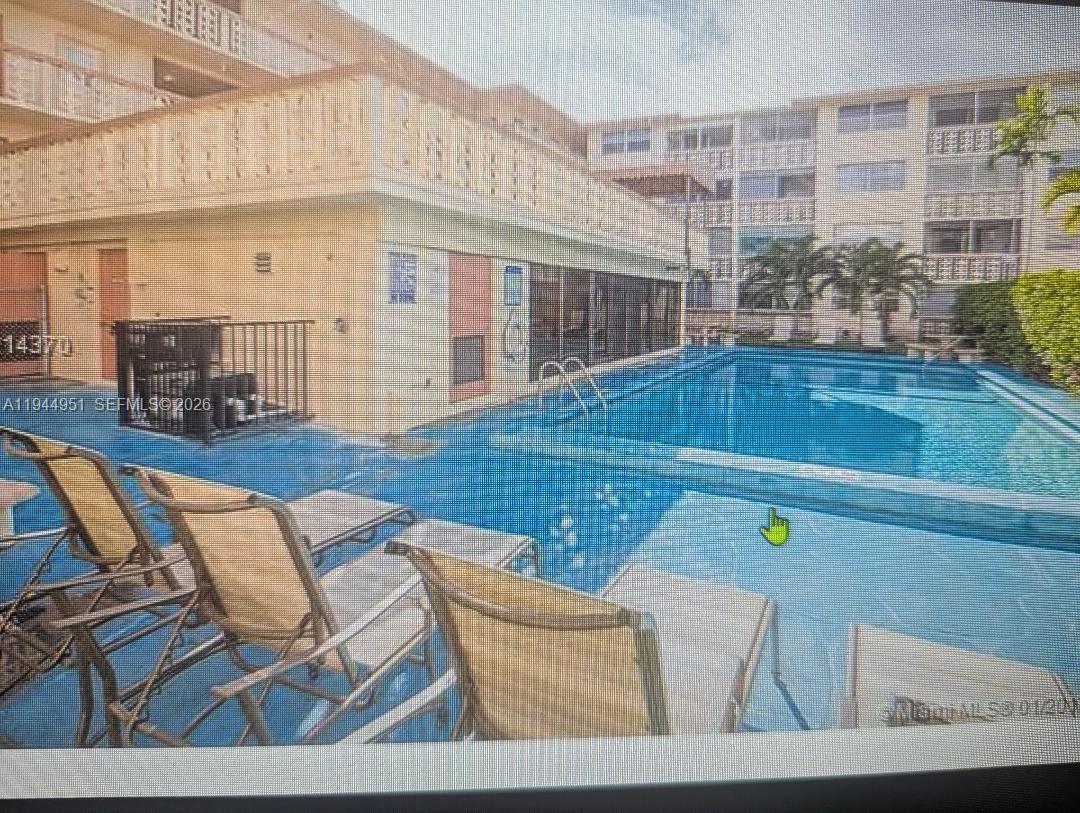 TURF CONDO - Residential