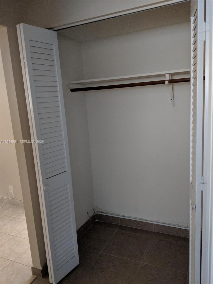 TURF CONDO - Residential