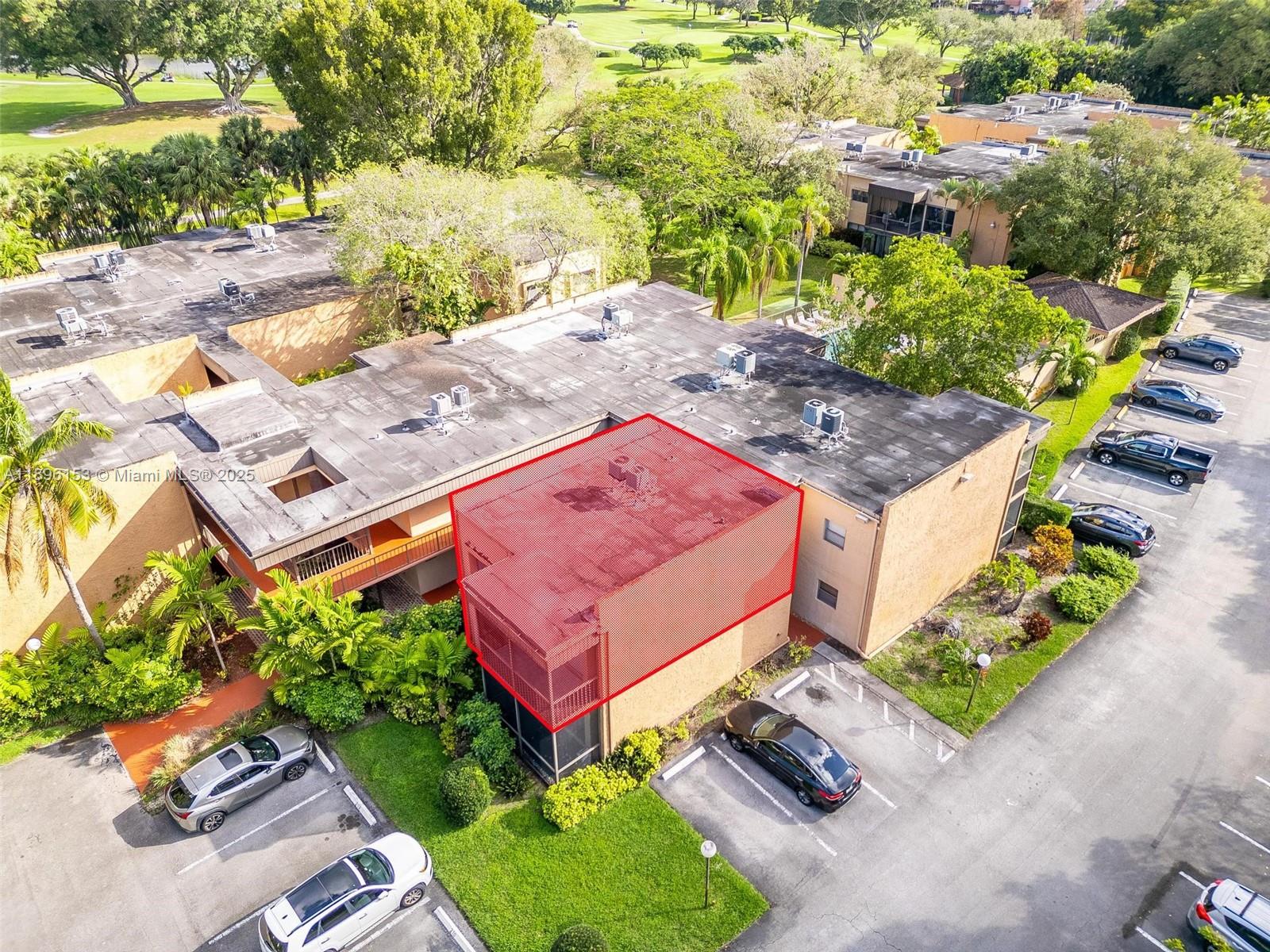 JACARANDA VILLAS NO 1 CON - Residential