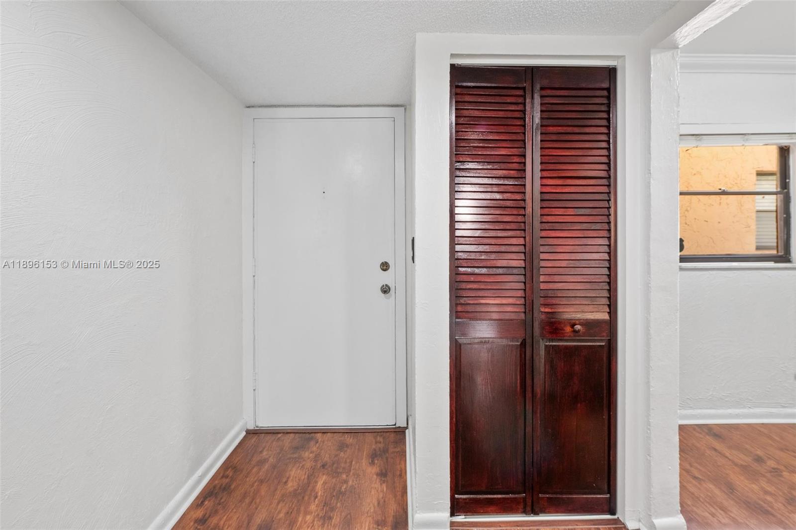 View photos, virtual tours, details... 8901 N New River Canal Rd 14W