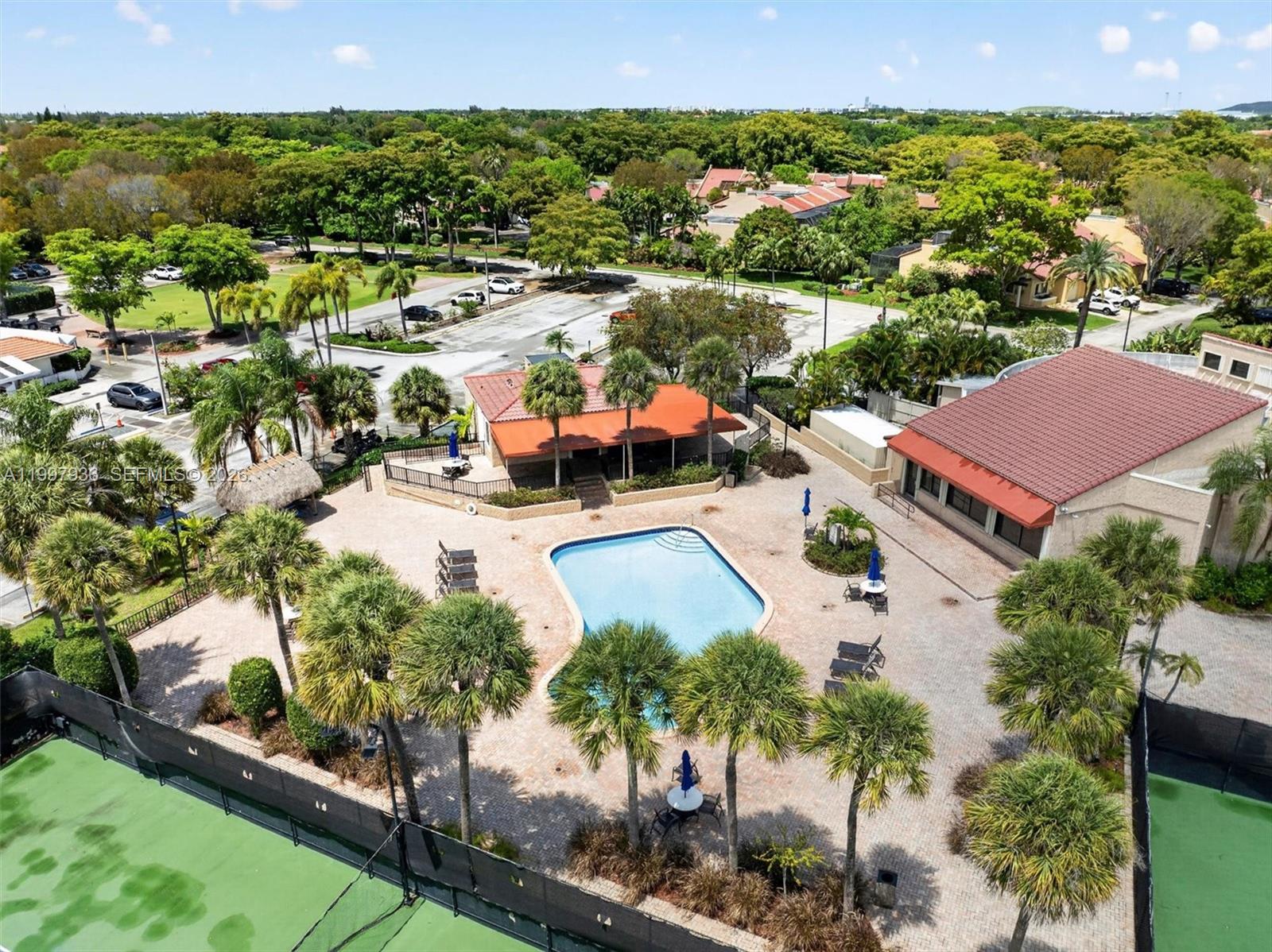 COSTA DEL SOL CONDO S - Residential