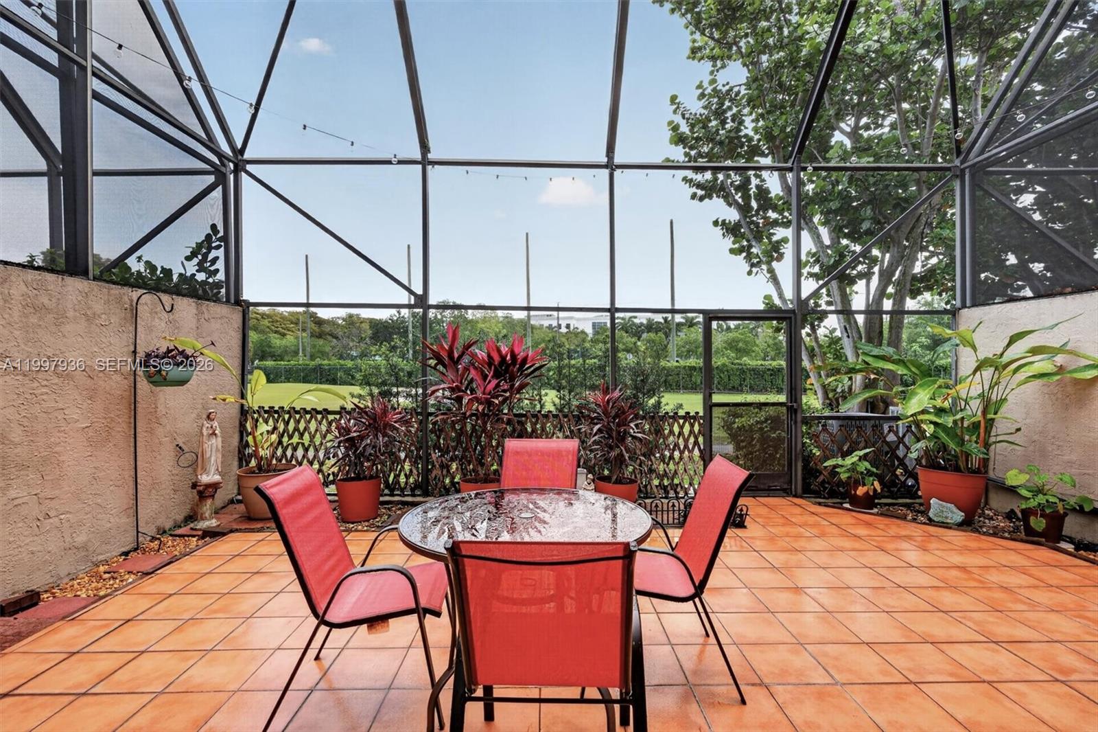 COSTA DEL SOL CONDO S - Residential