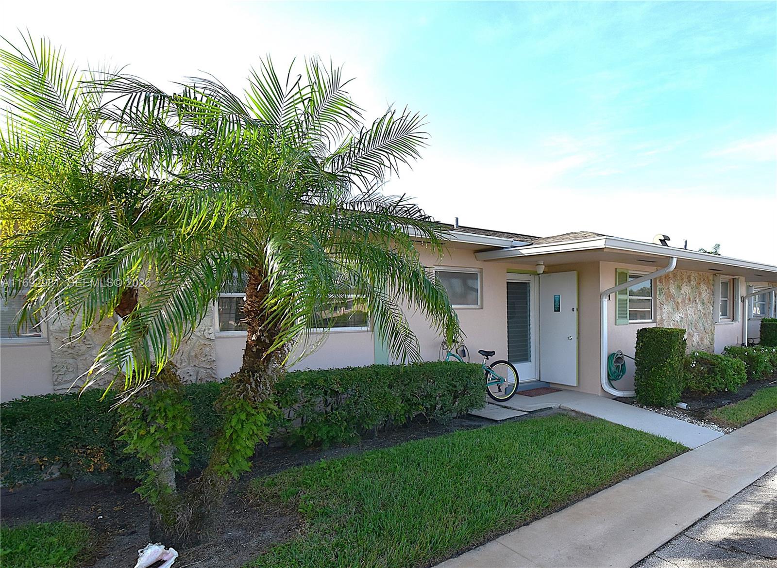 CRESTHAVEN VILLAS CONDO 2 - Residential