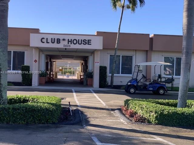 CRESTHAVEN VILLAS CONDO 2 - Residential