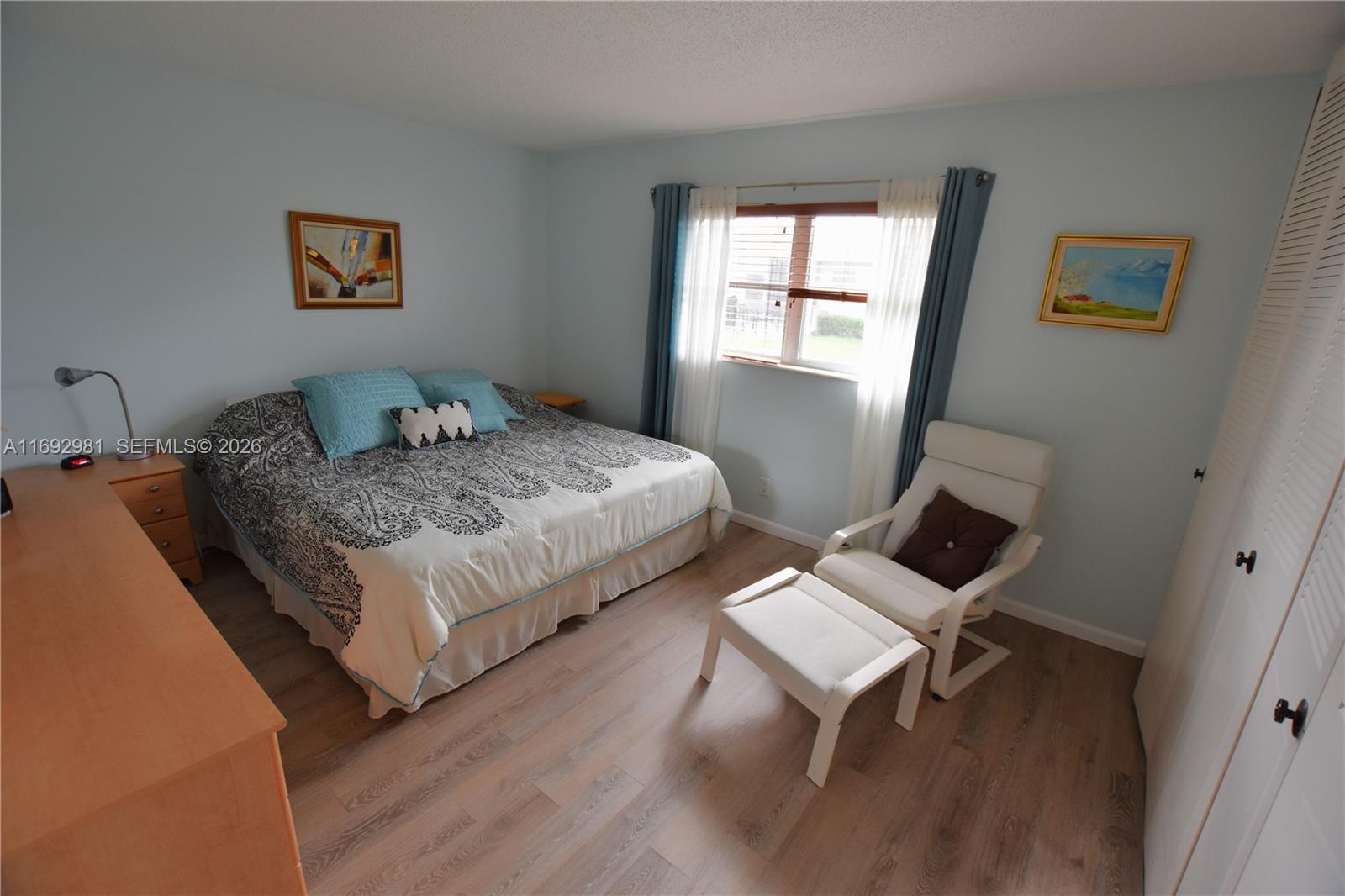 CRESTHAVEN VILLAS CONDO 2 - Residential