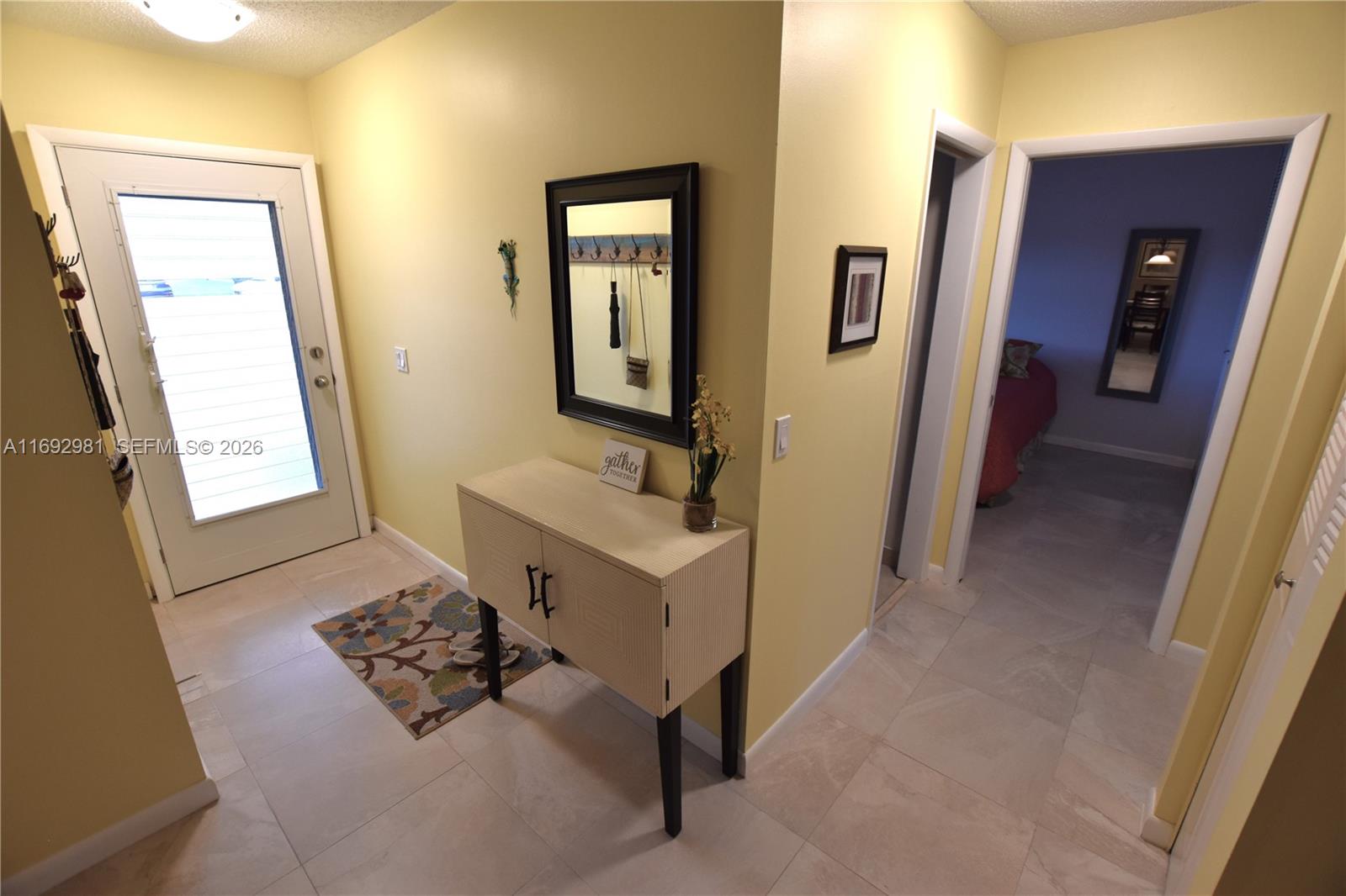 CRESTHAVEN VILLAS CONDO 2 - Residential