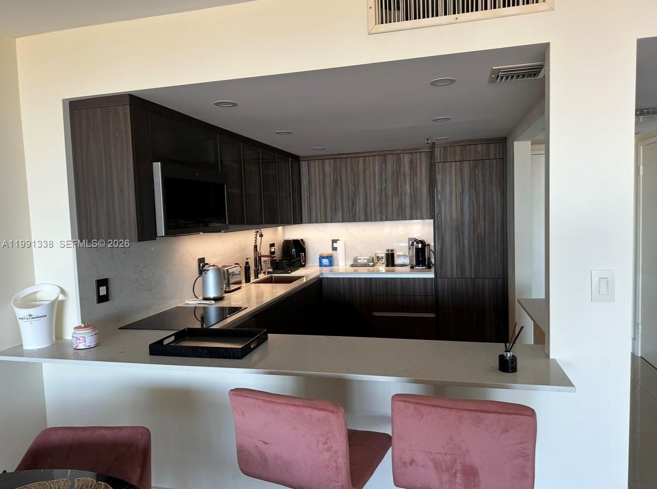 WATERVIEW CONDO - Residential