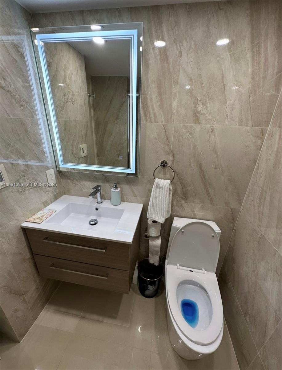 WATERVIEW CONDO - Residential