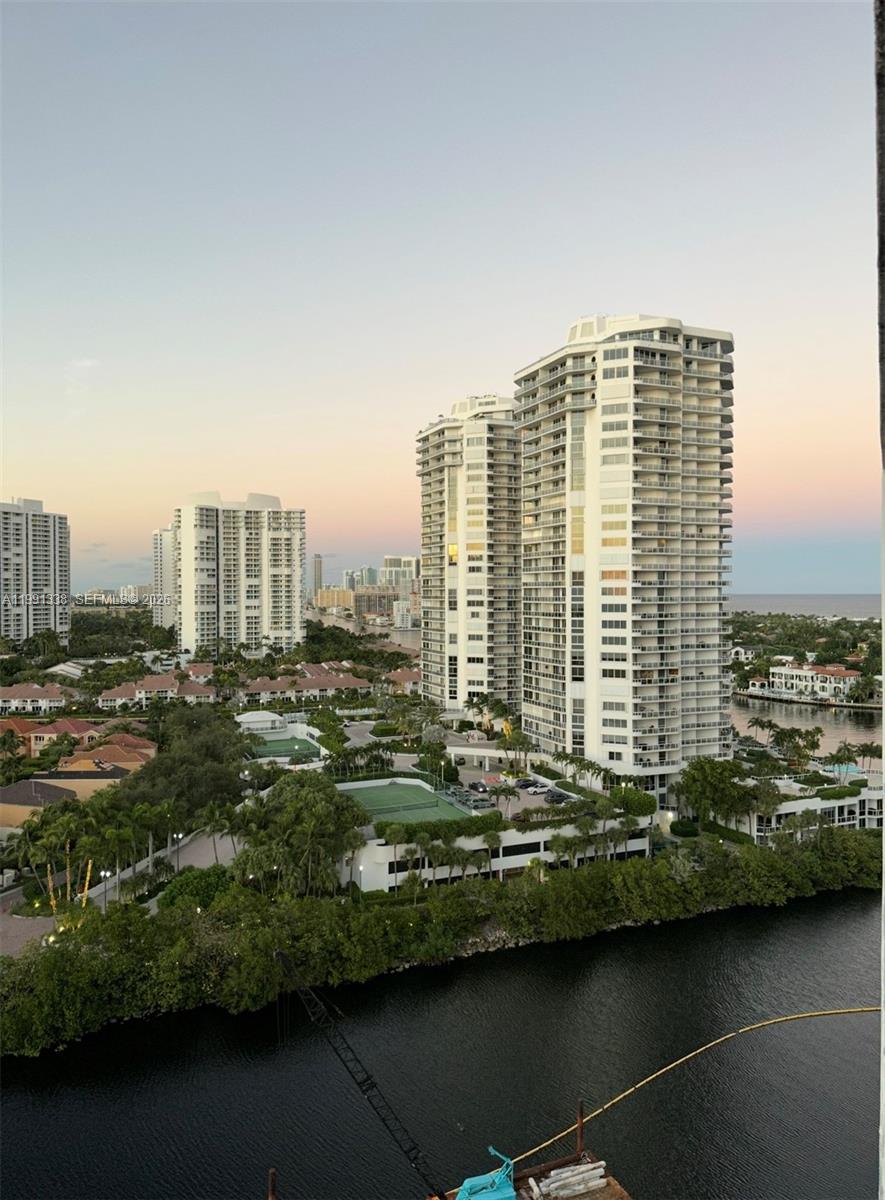 WATERVIEW CONDO - Residential