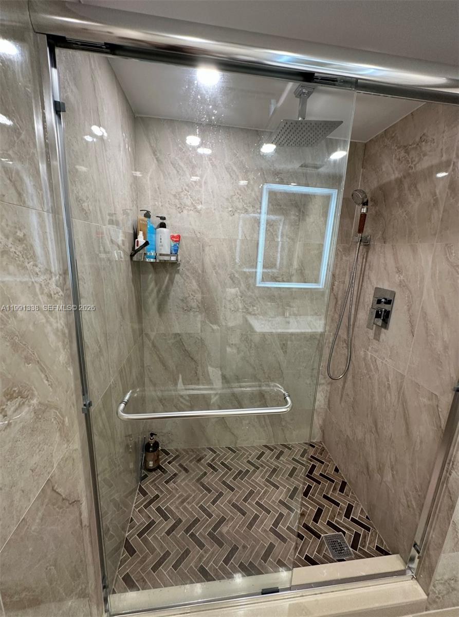 WATERVIEW CONDO - Residential