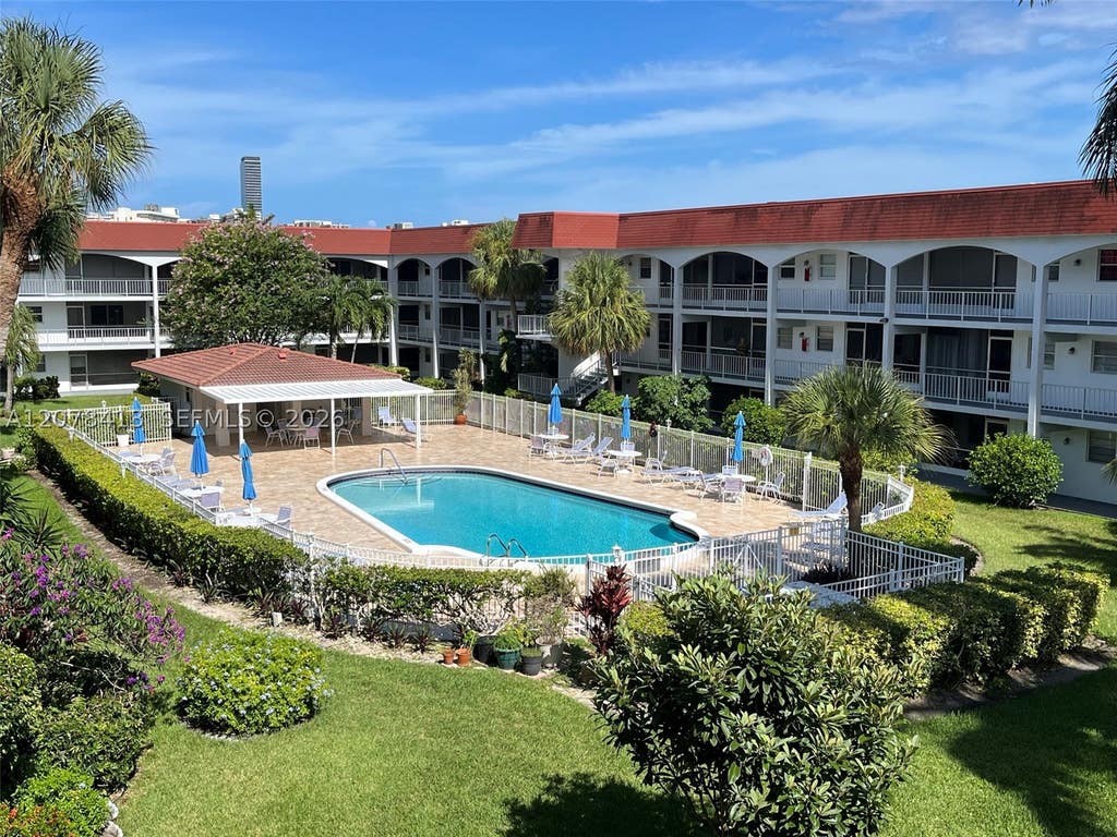 Photo of 581 Blue Heron Dr #307-B, Hallandale Beach, FL 33009 (MLS # A12078413)