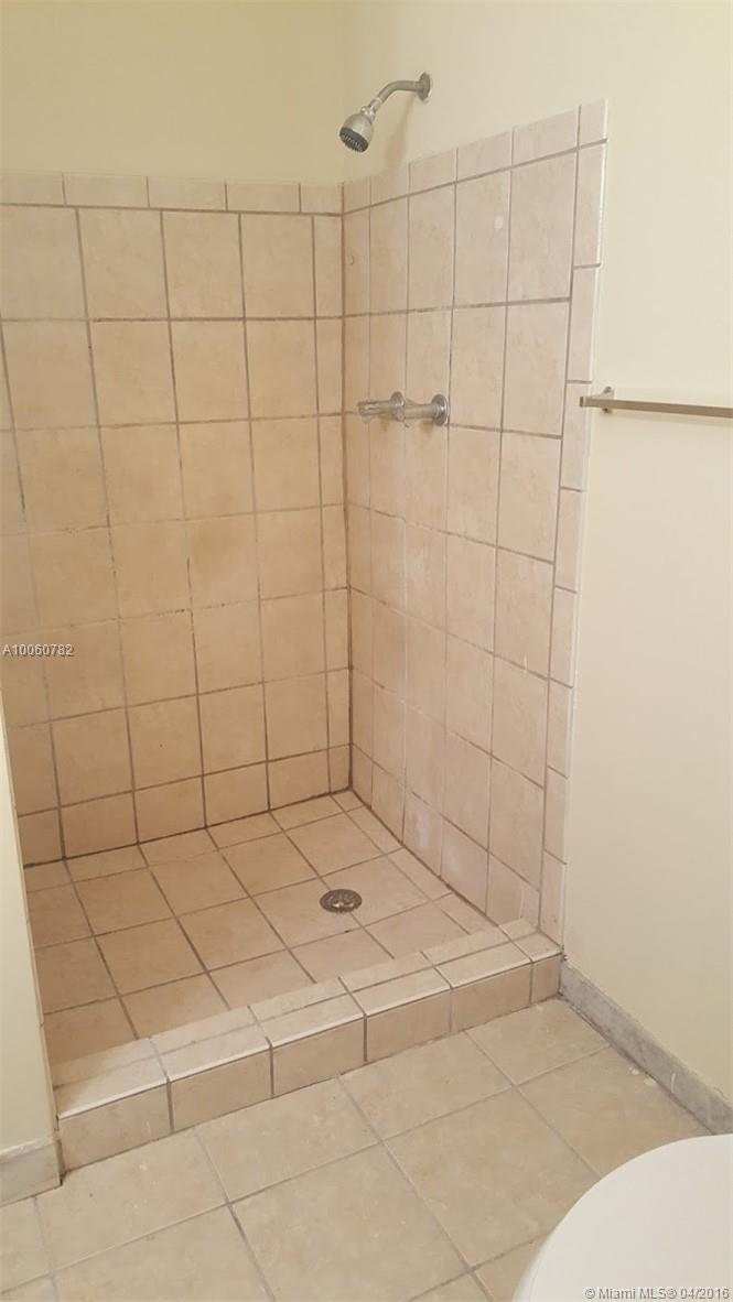 Tam O Shanter Villas Sec - Residential Lease