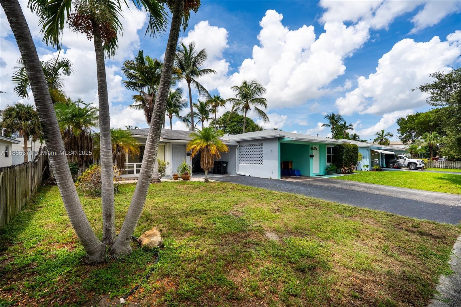 EASTSIDE VILLAS - Residential