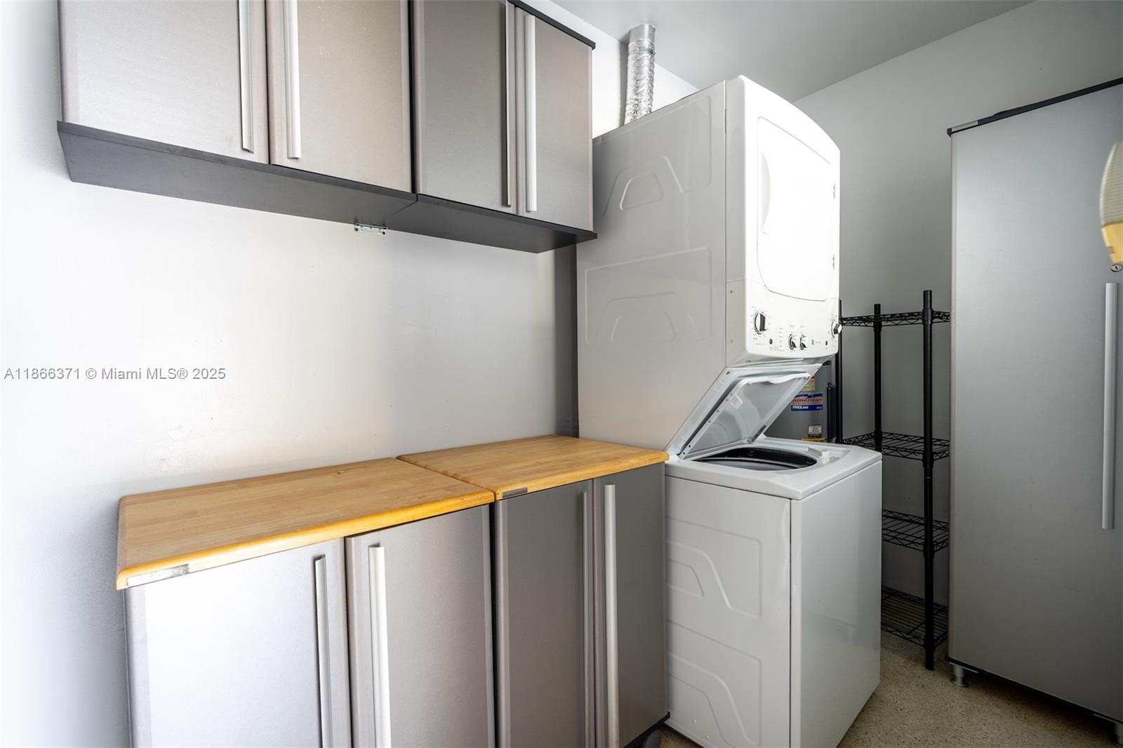 EASTSIDE VILLAS - Residential