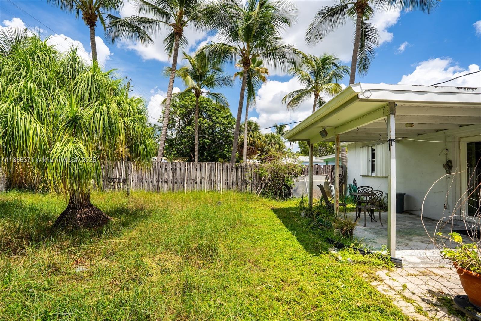 EASTSIDE VILLAS - Residential