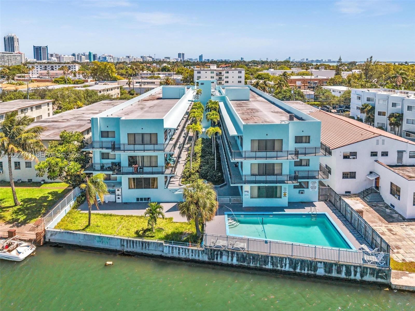 1165 Marseille Dr 17
