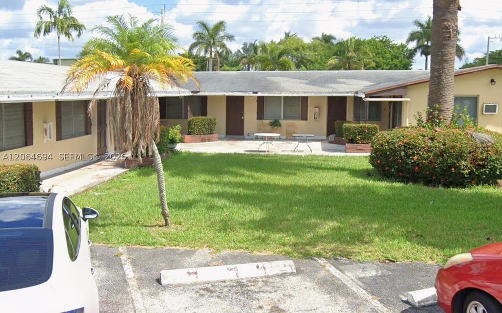 Photo of 1120 N 14th Ave #2, Hollywood, FL 33020 (MLS # A12064694)