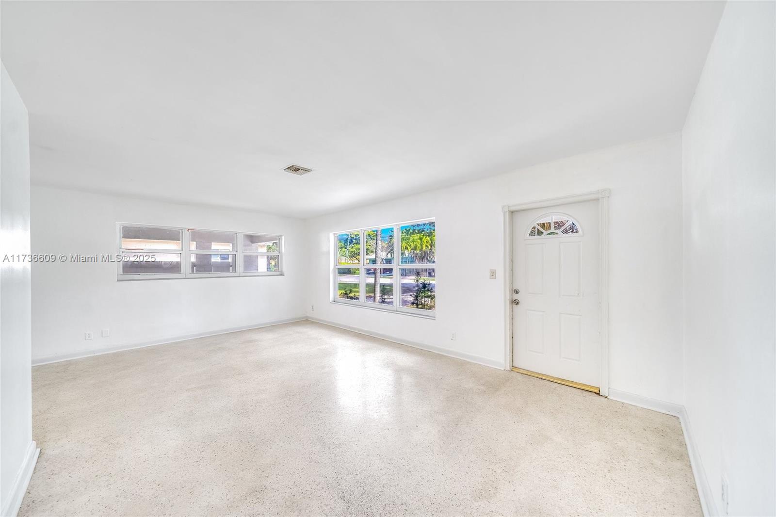 ROBERTSON PARK - Residential