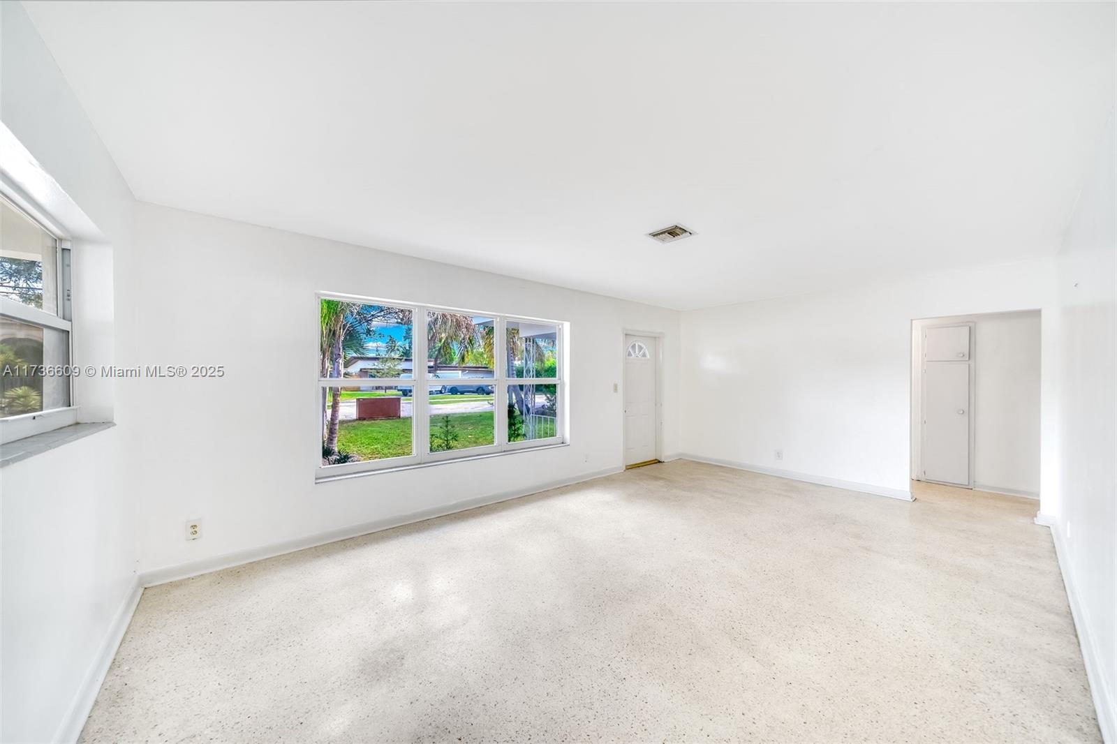 ROBERTSON PARK - Residential