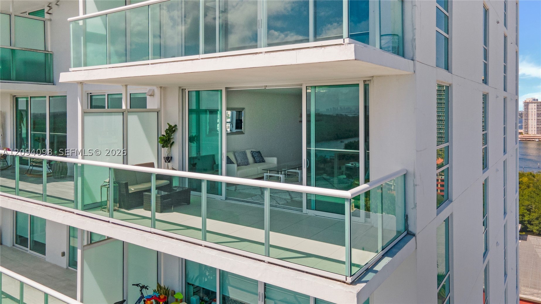 400 Sunny Isles Blvd 1722