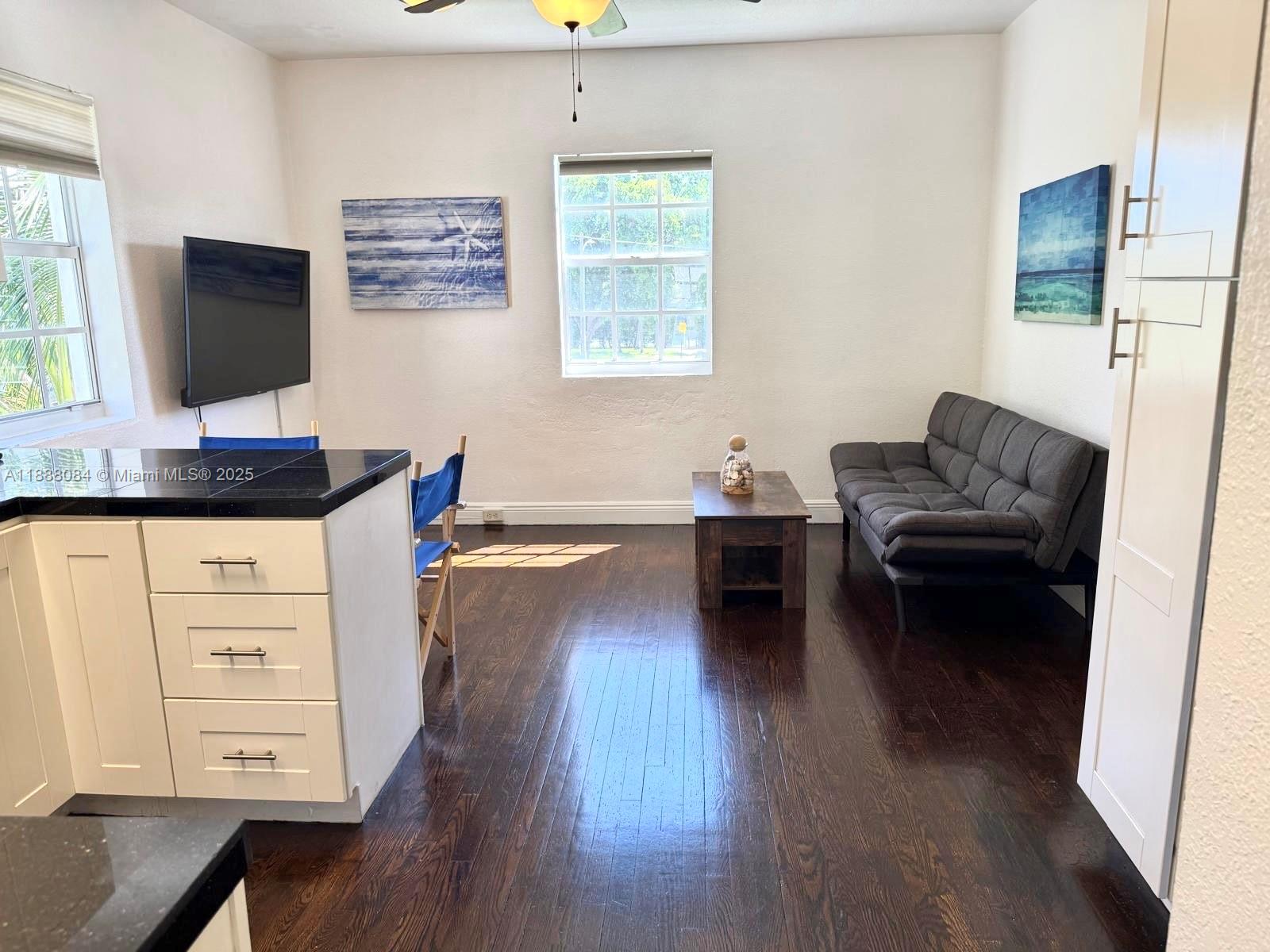 SECOND AMD PLAT OF NORMAN - Residential Lease