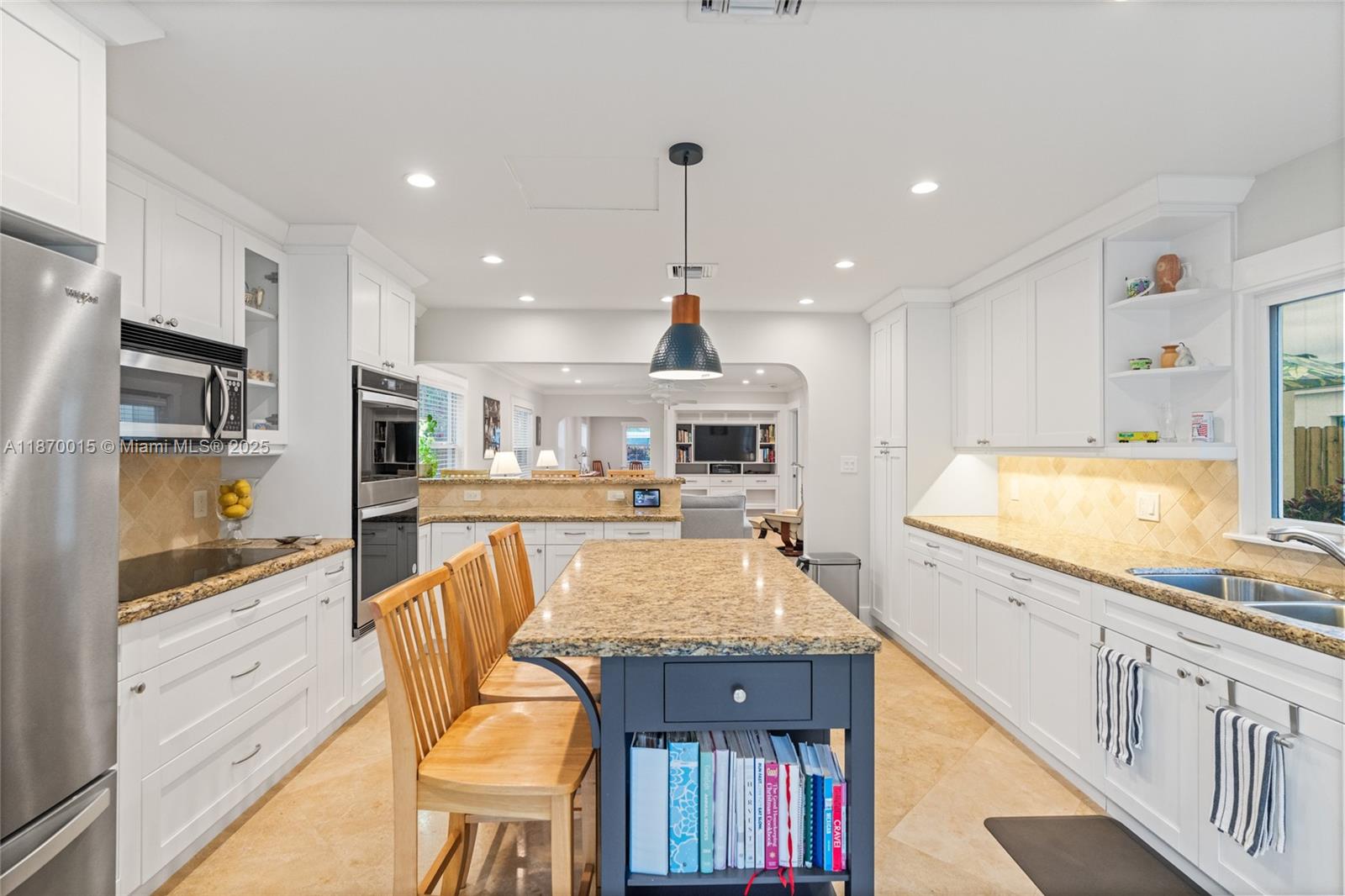 PINE TREE PARK - Residential