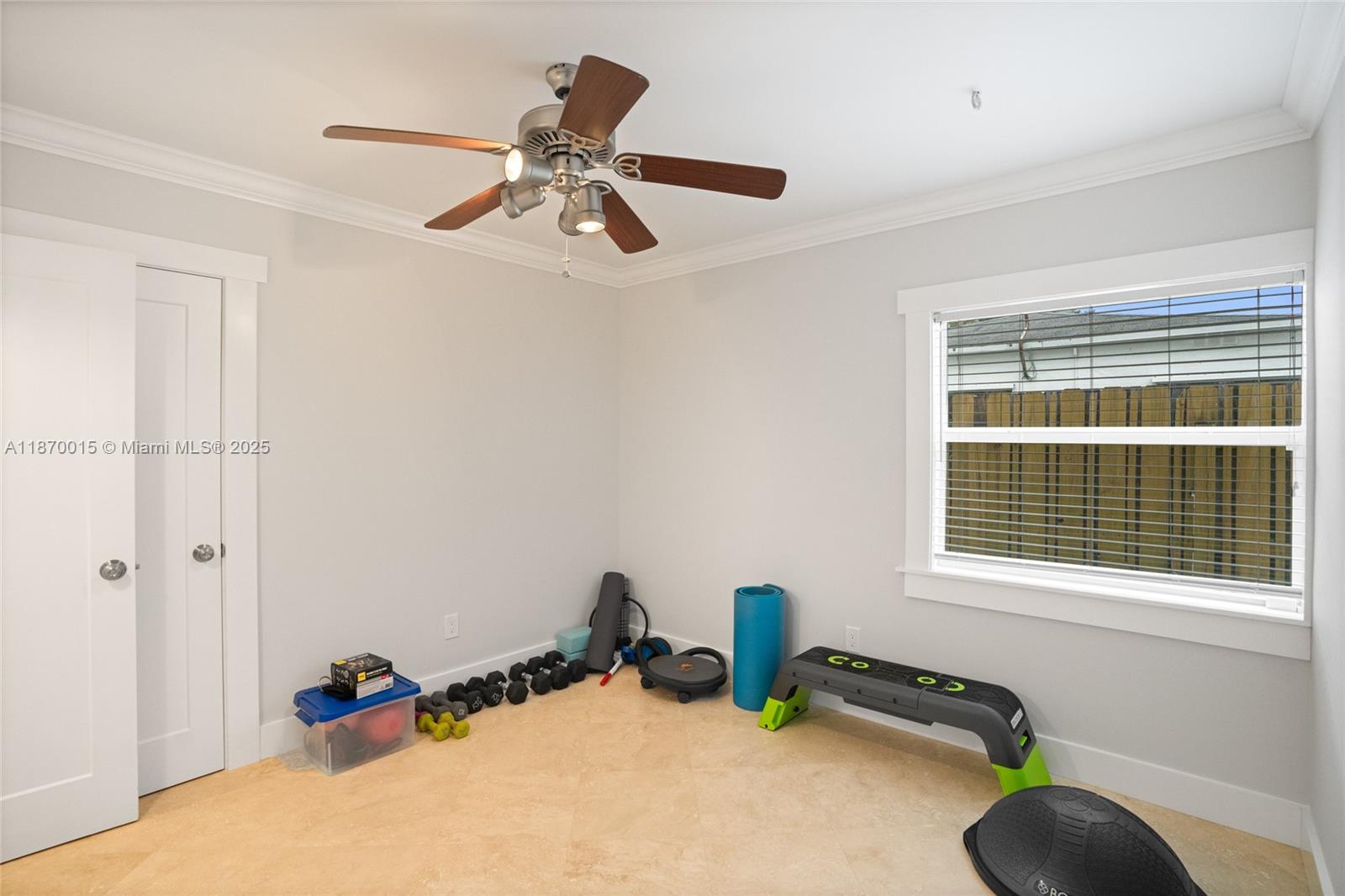 PINE TREE PARK - Residential