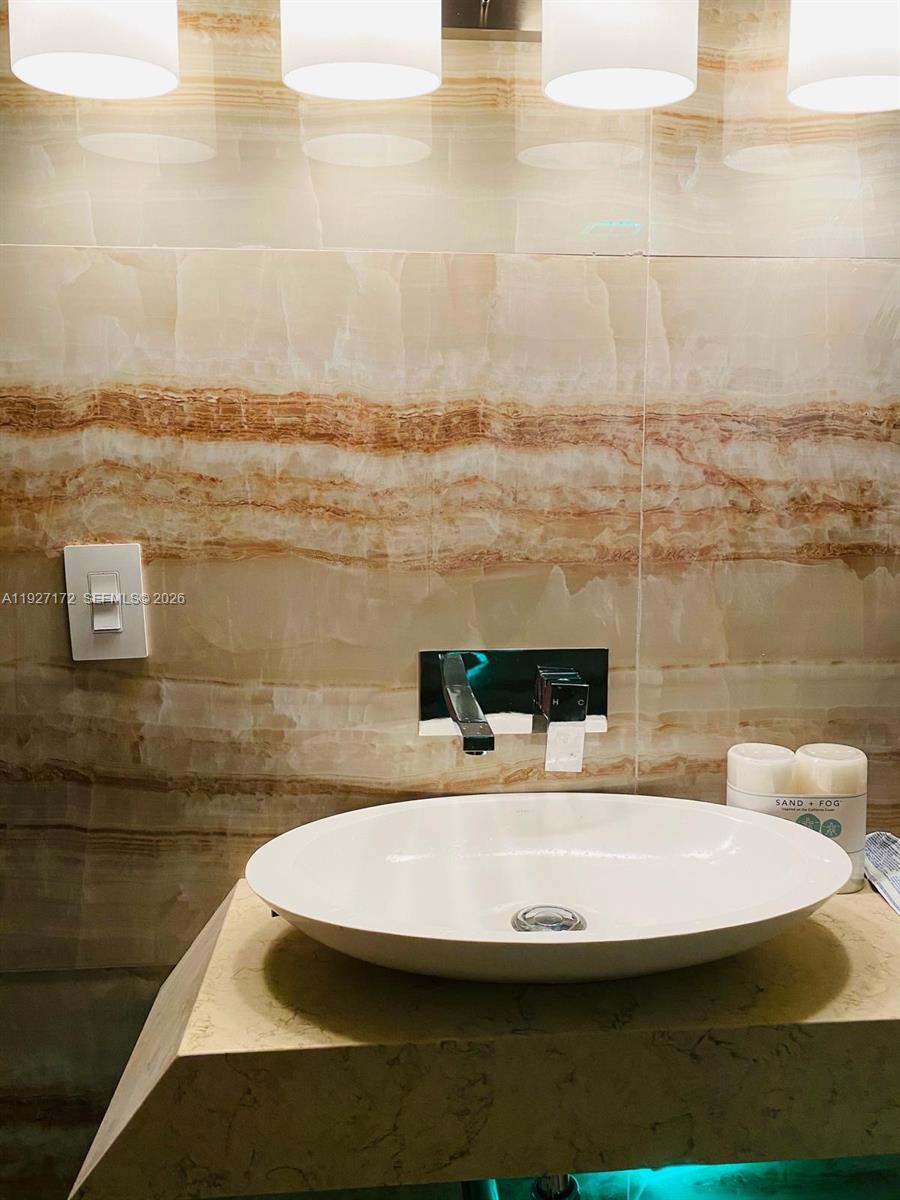 SAN REMO - Residential