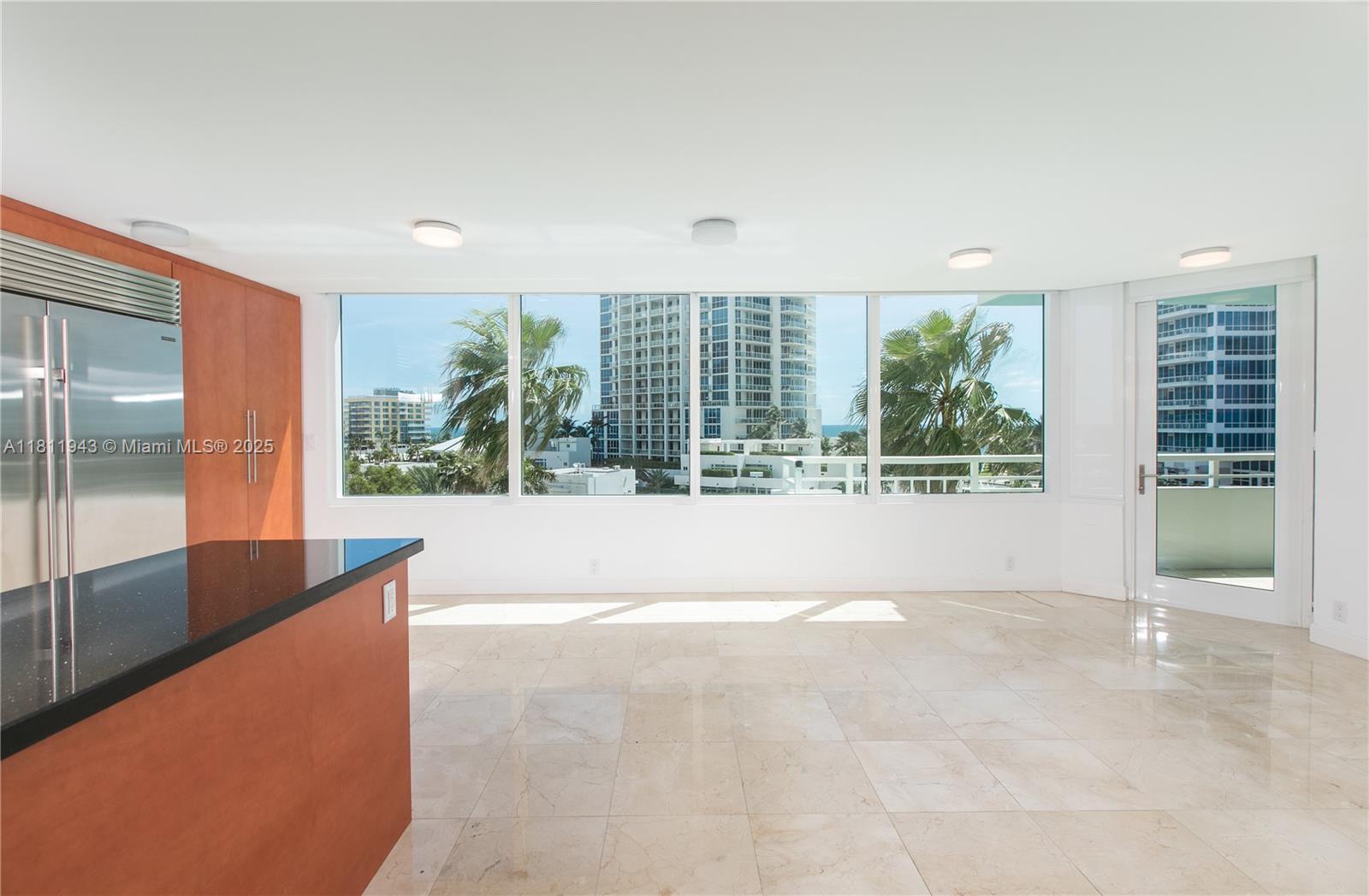 400 S Pointe Dr 606, Miami Beach, Miami-Dade County, Florida - 2 Bedrooms  
2 Bathrooms - 