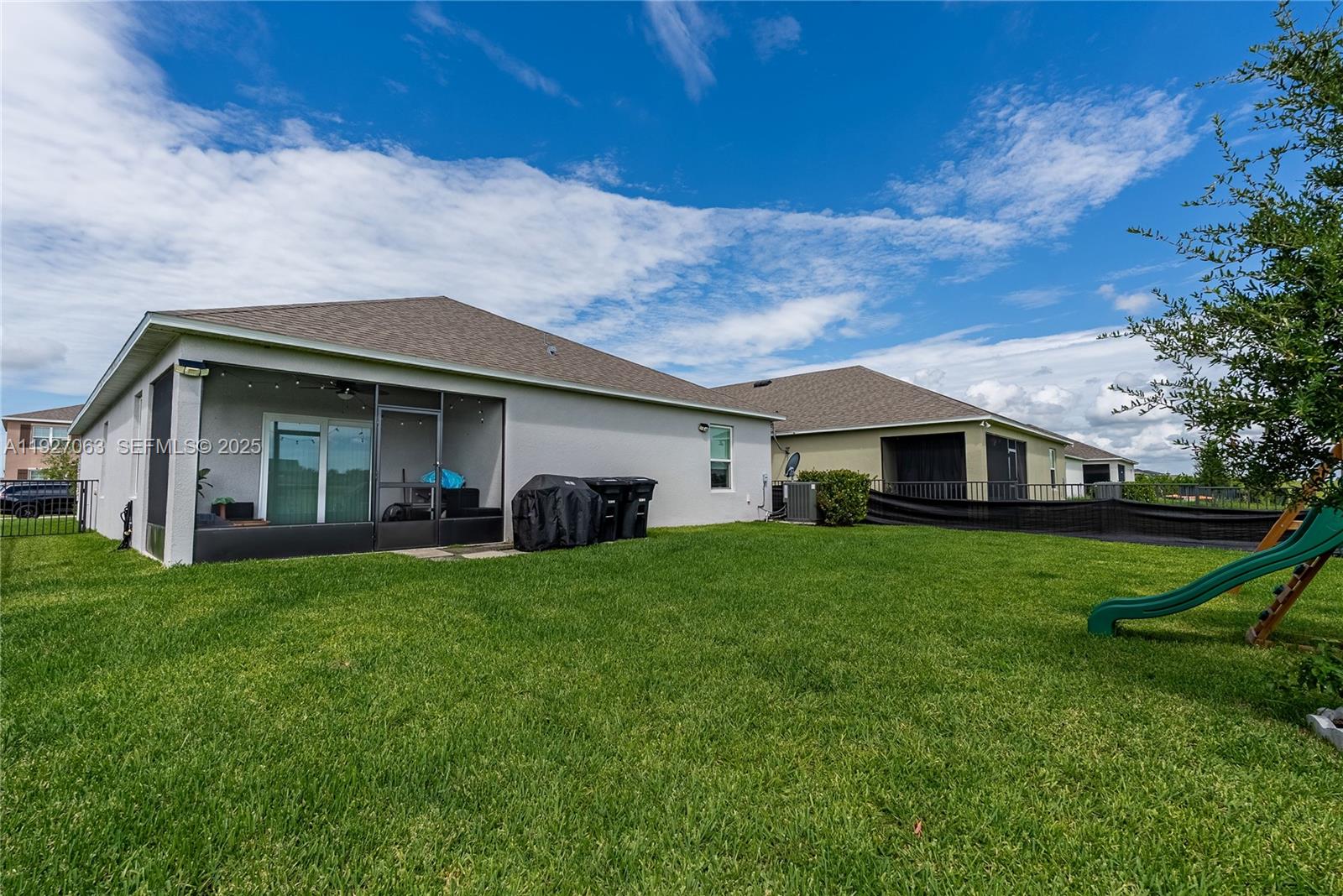 VERANO SOUTH PUD 1 - POD - Residential Lease